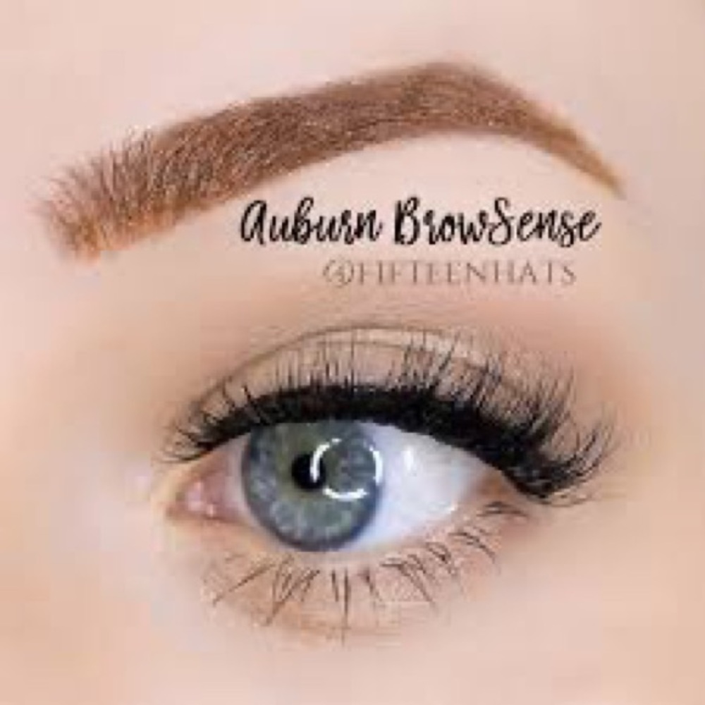 Browsense by Senegence Long Lasting Liquid Browliner. Shade:Auburn. NWT.
